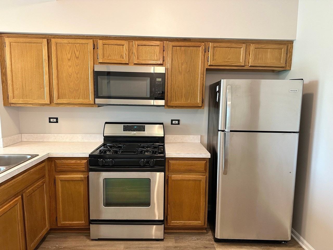179 Polaris Dr - Photo 4 of 17