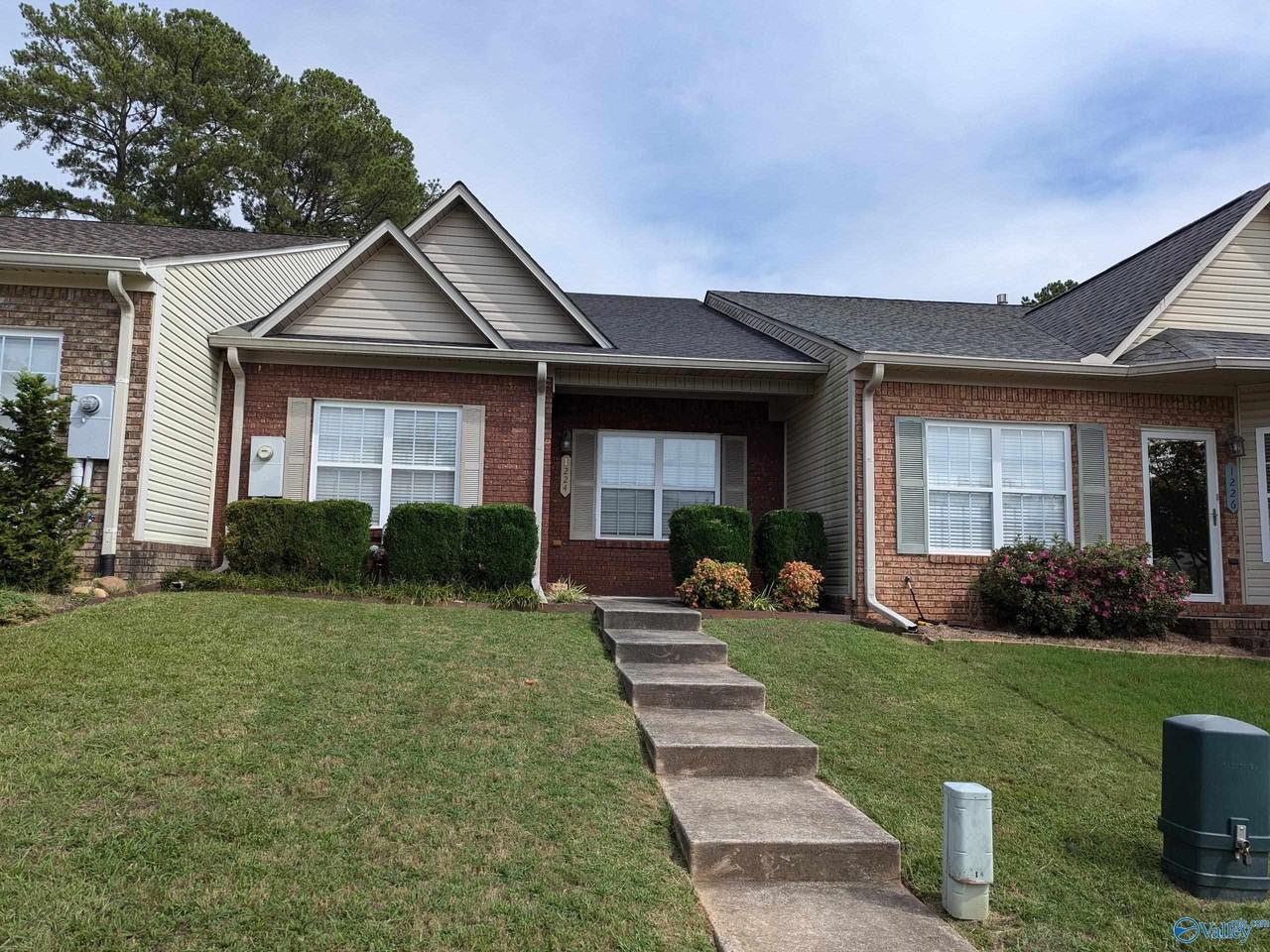 1224 Autumn Ln Sw