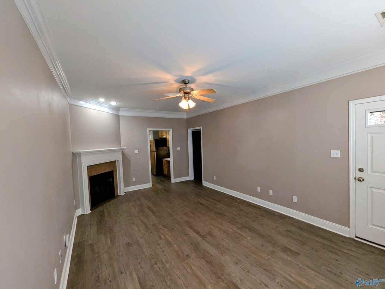 1224 Autumn Ln Sw - Photo 5 of 31