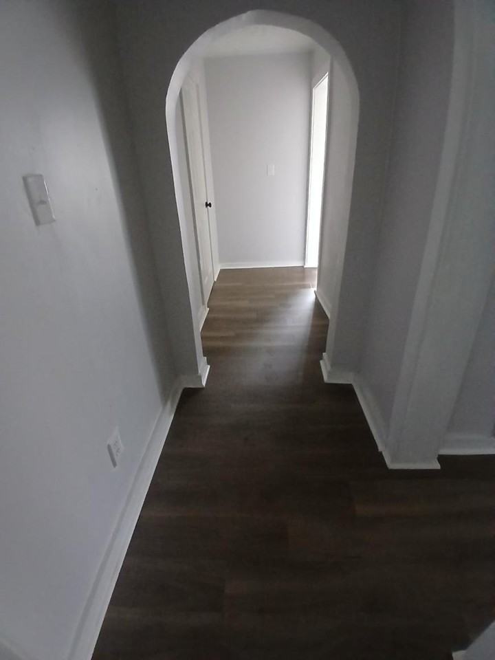 1616 W 16th St - Photo 4 of 10