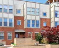 10933 Detroit Ave - Photo 1 of 1