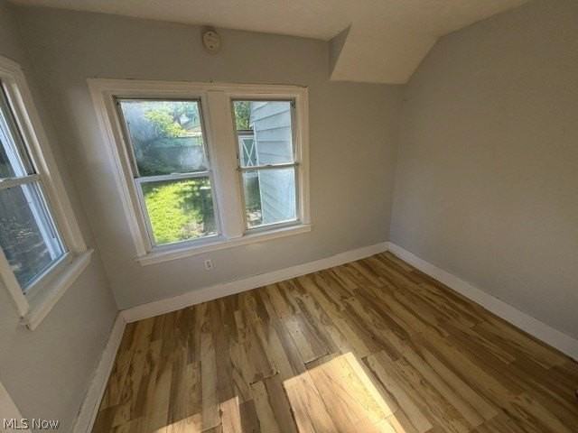 3134 W 46th St - Photo 4 of 7