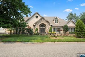 featured image of 351 White Ave