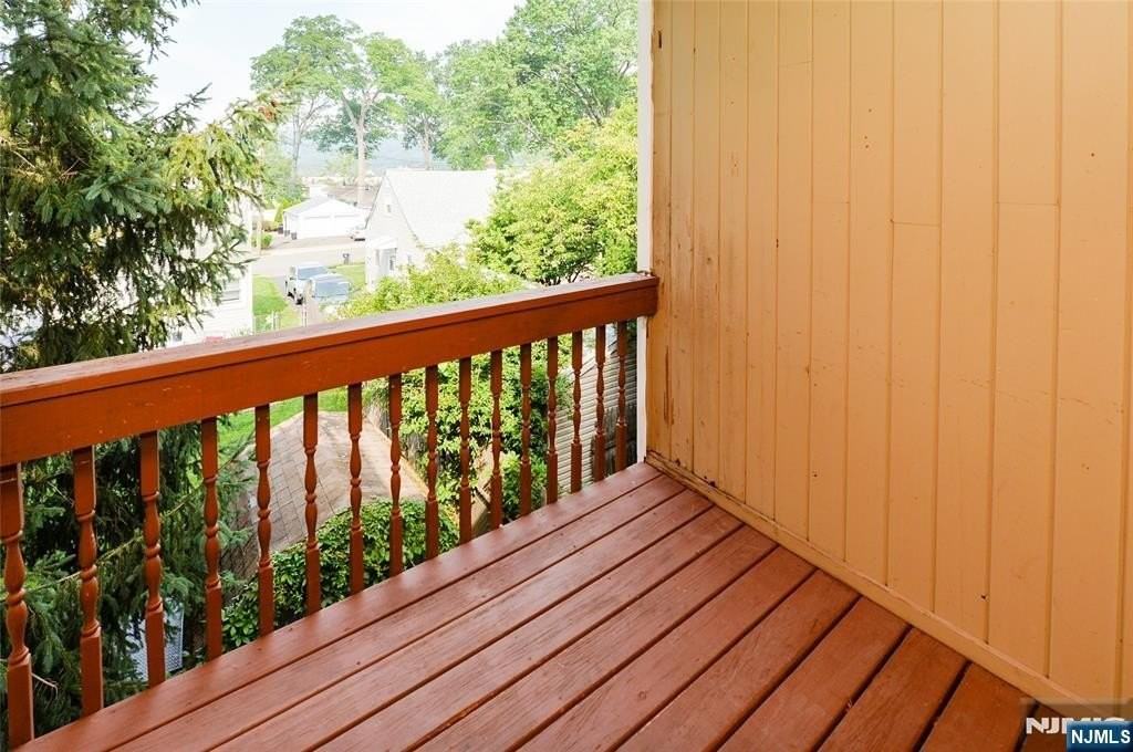 255 Rea Ave #6 - Photo 5 of 14