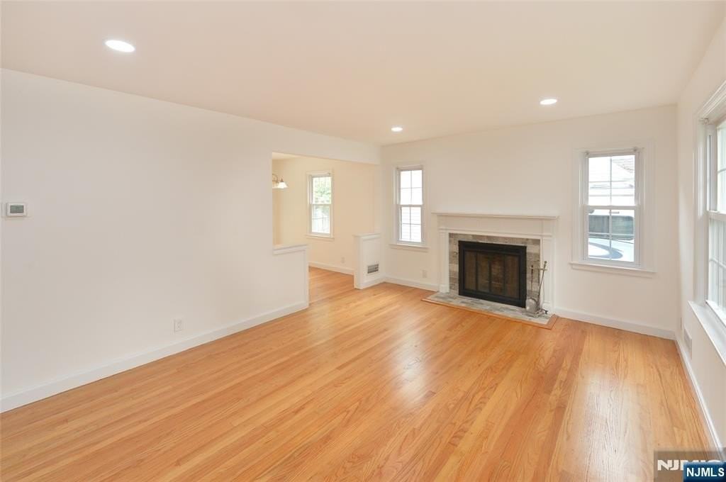 10 Remington Rd - Photo 3 of 24