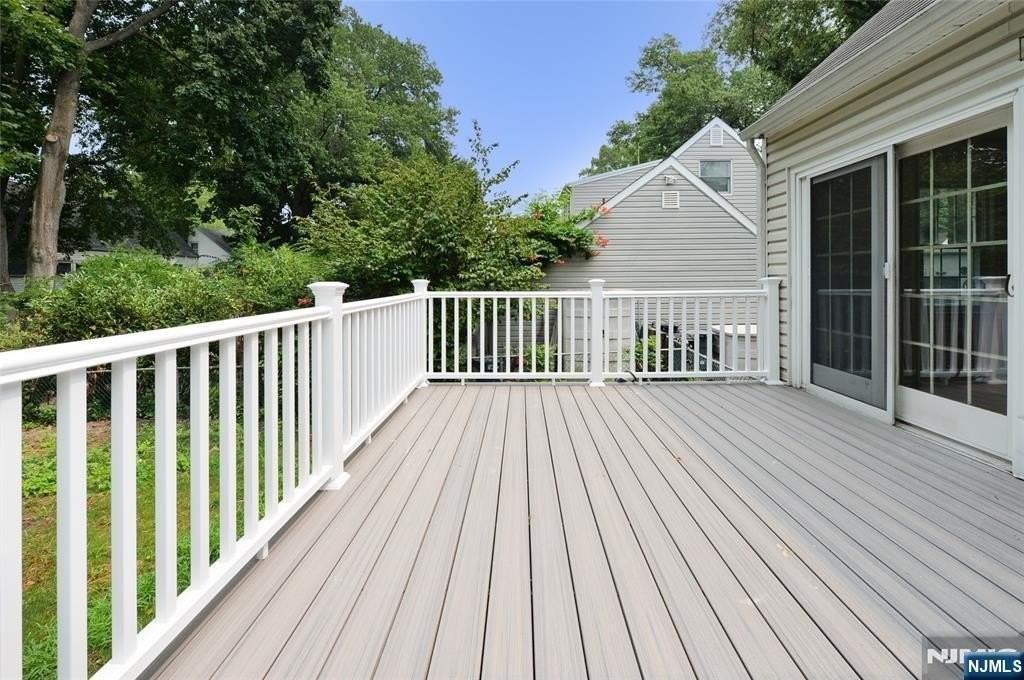10 Remington Rd - Photo 6 of 24