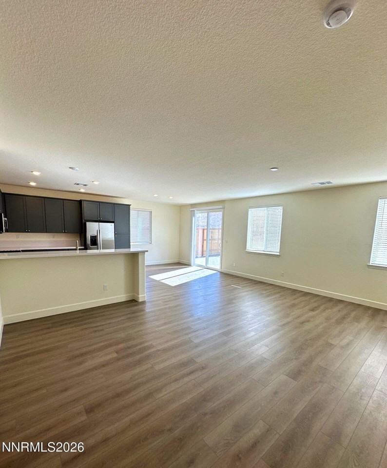 7878 Willow Thicket Dr - Photo 2 of 20