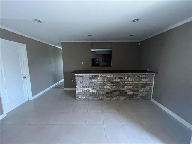 1001 E Saint Avide St - Photo 3 of 16