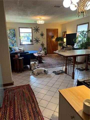 2617 Danneel St - Photo 5 of 15