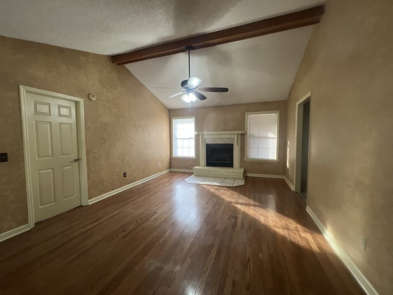 808 Barony Ct #1 - Photo 2 of 10