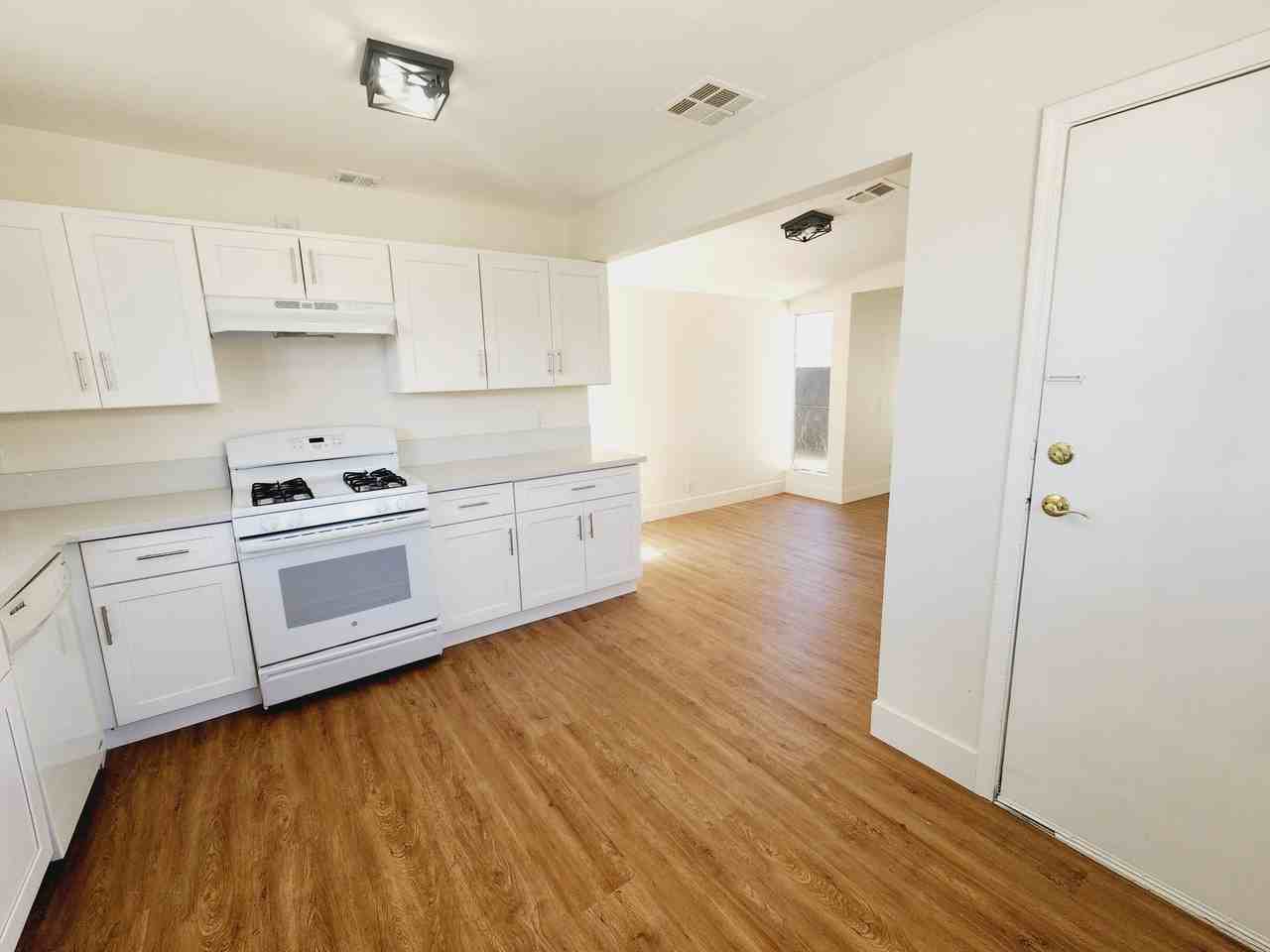 Espinosa Ave #1 - Photo 3 of 35