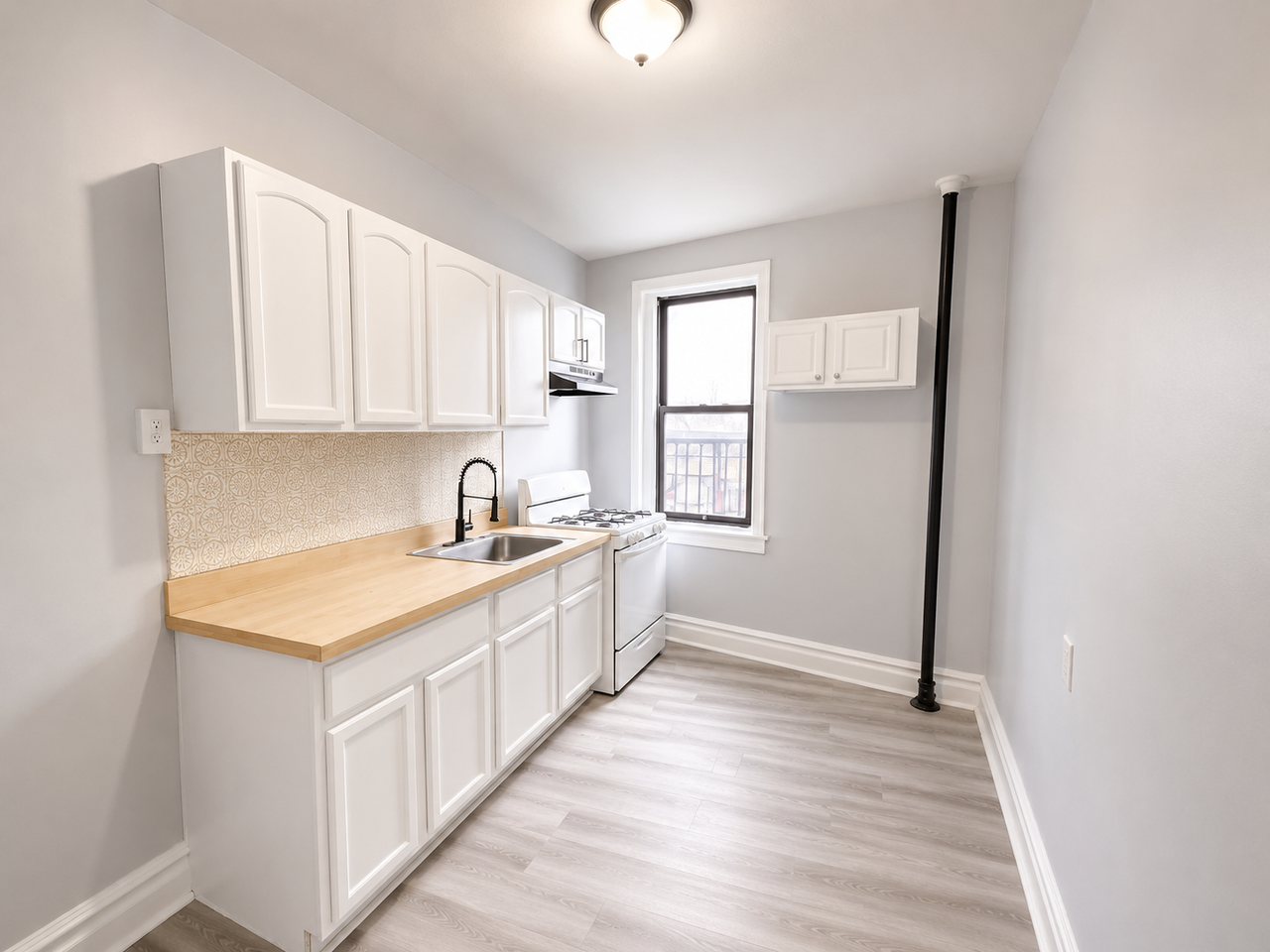 160 Ellis Ave #308B