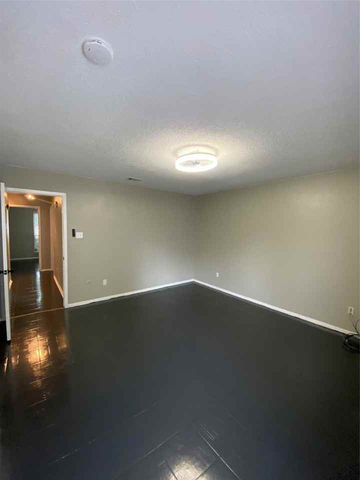 7663 Blue Carriage Ct - Photo 7 of 13