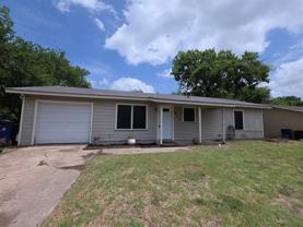 432 Nw Lorna St - Photo 1 of 1