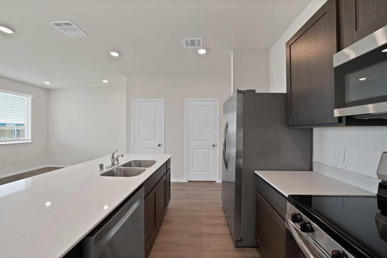 124 Tall Cedar Way - Photo 7 of 26