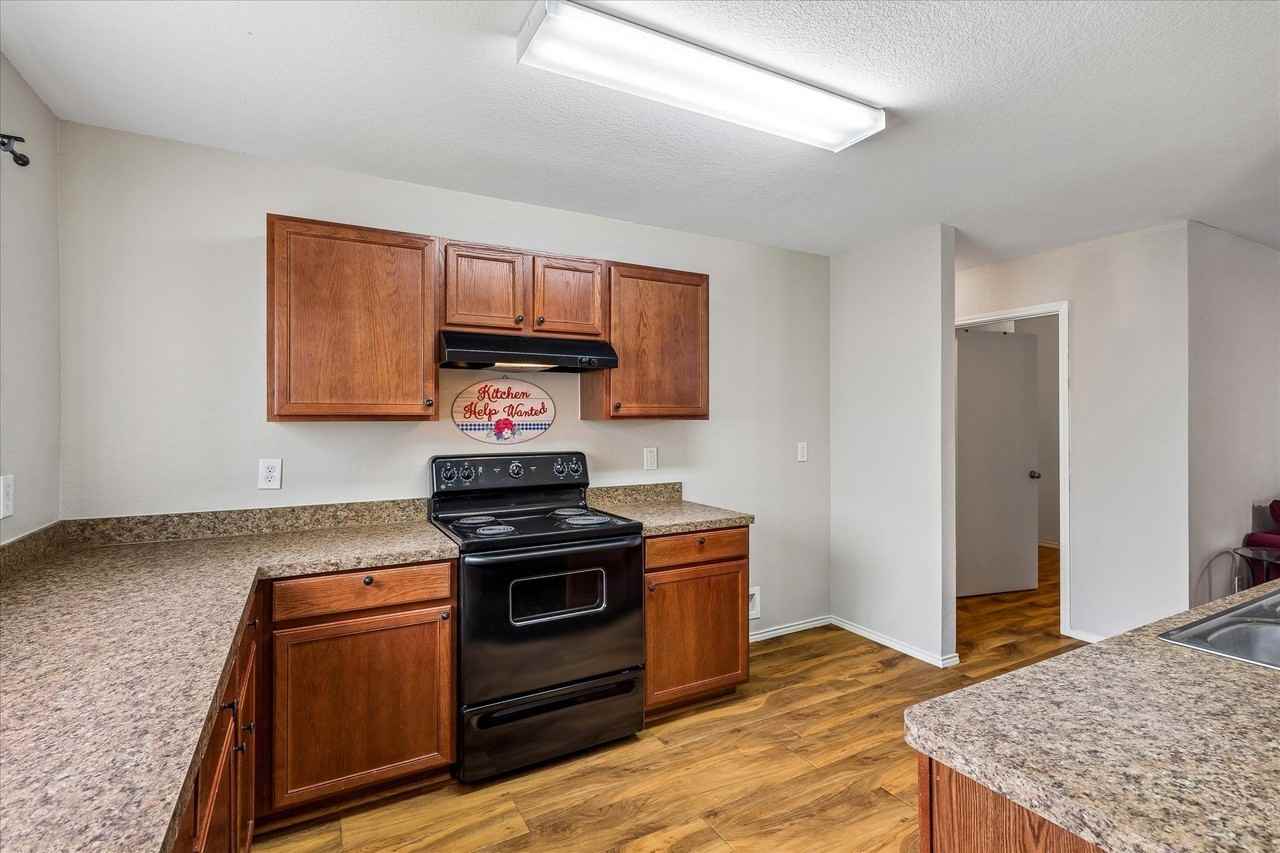 5720 Mountain Stream Trl - Photo 7 of 16