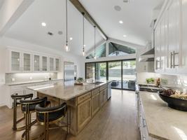 featured image of 4139 Allencrest Ln