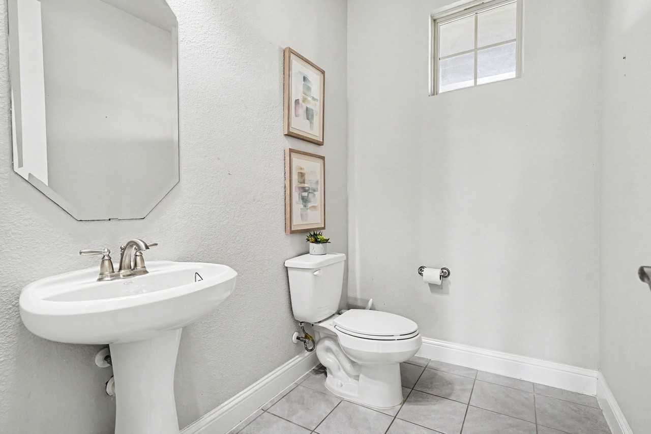 273 Shallow Brook Dr - Photo 7 of 40