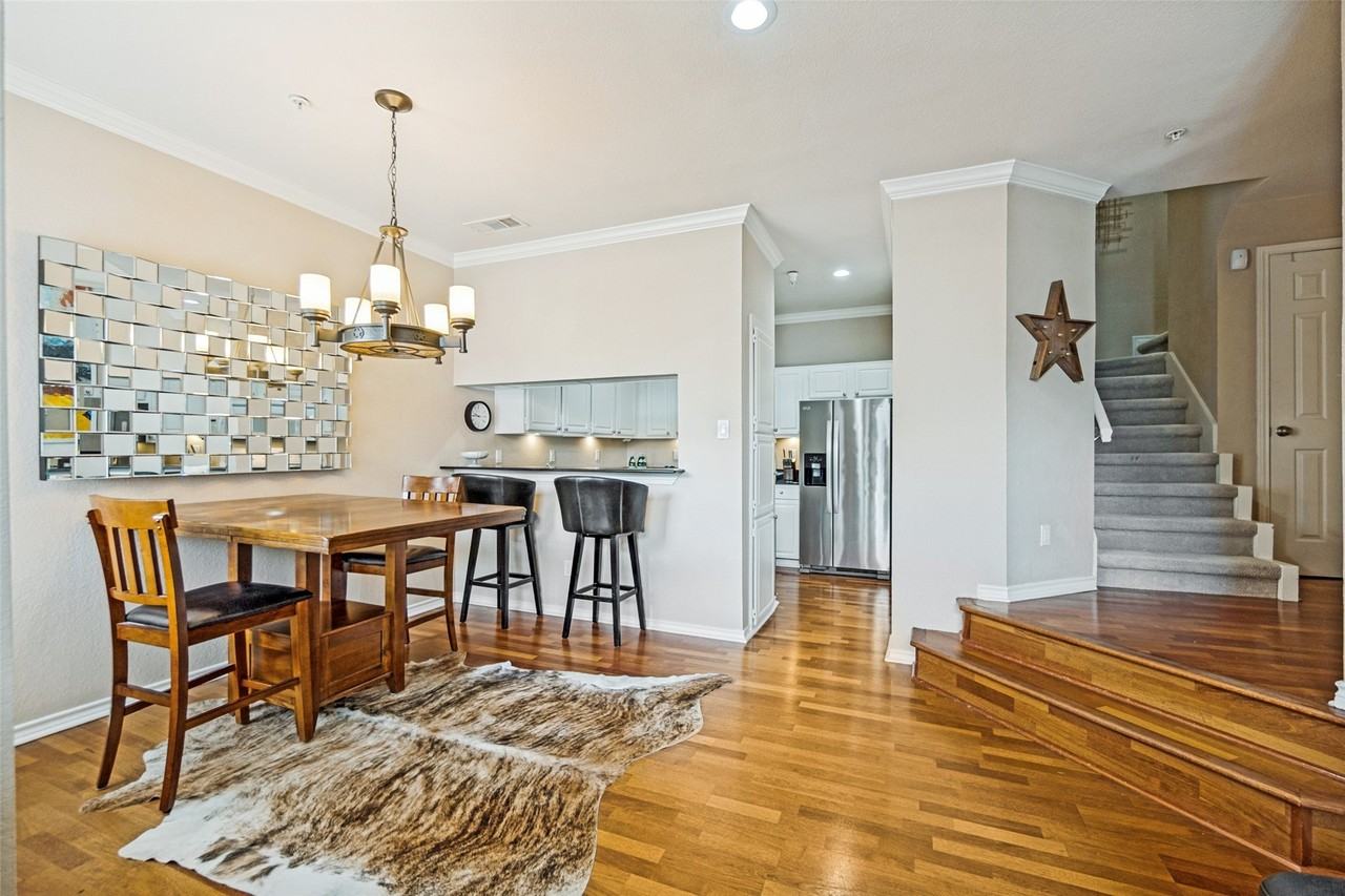 6004 Auburndale Ave #E - Photo 5 of 16