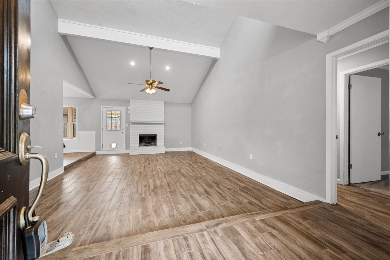 213 Meadowhill Dr - Photo 6 of 28