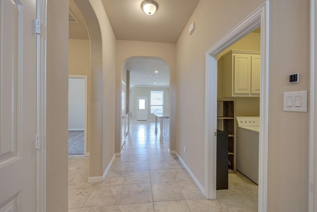 10013 Tule Lake Rd - Photo 7 of 36