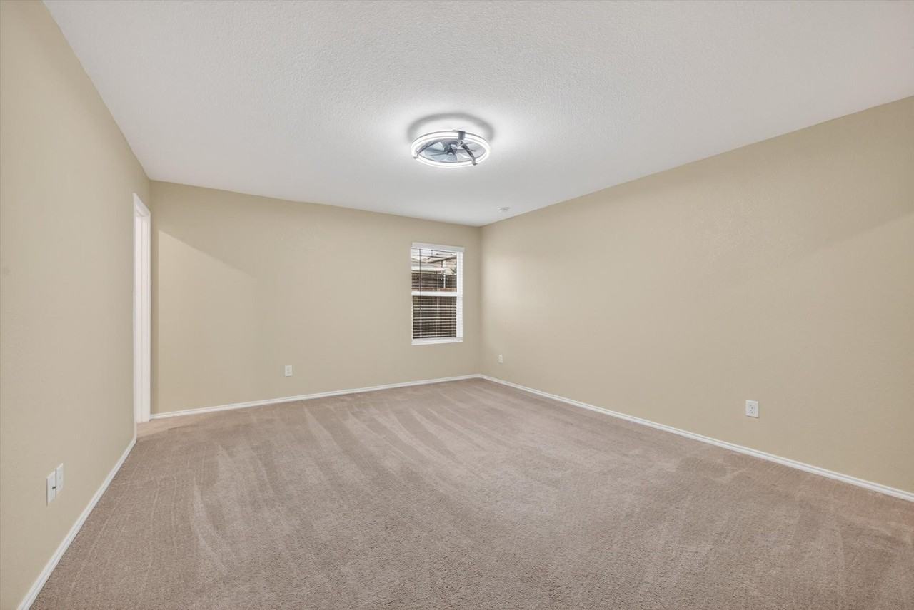3328 Turkey Trot Ct - Photo 7 of 8