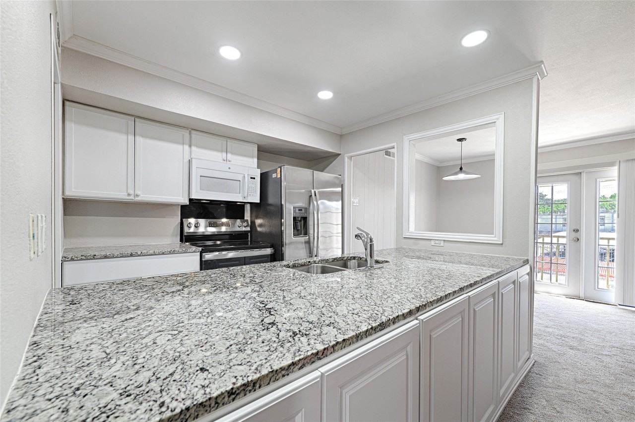 5930 Birchbrook Dr #217 - Photo 5 of 26