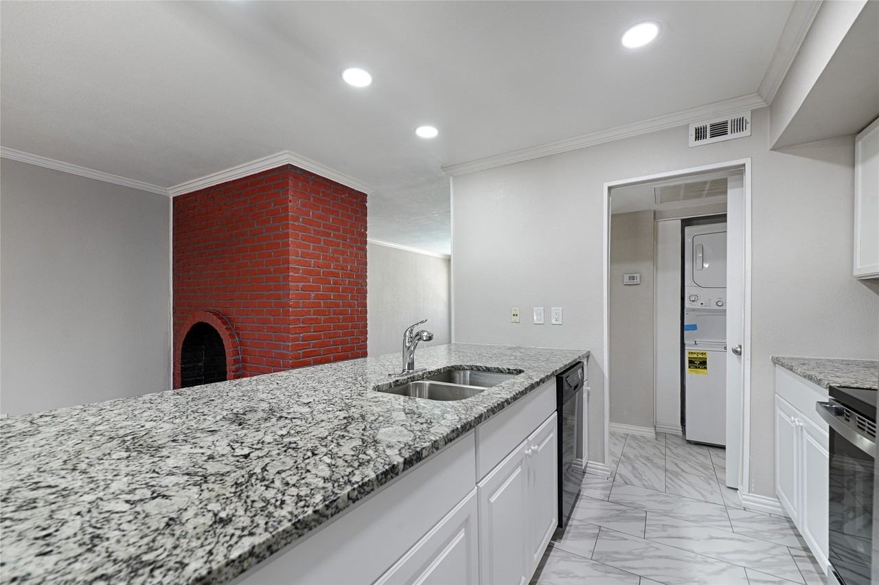 5930 Birchbrook Dr #217 - Photo 6 of 26