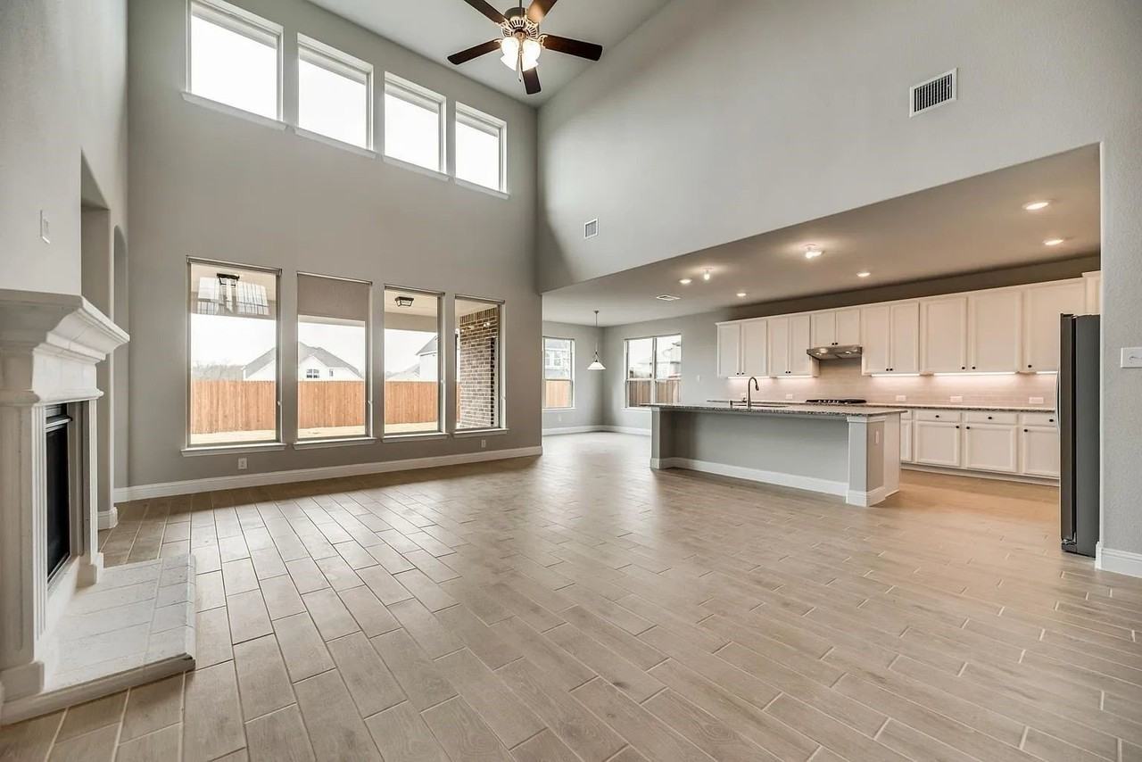 412 Winding Creek Ln - Photo 7 of 25