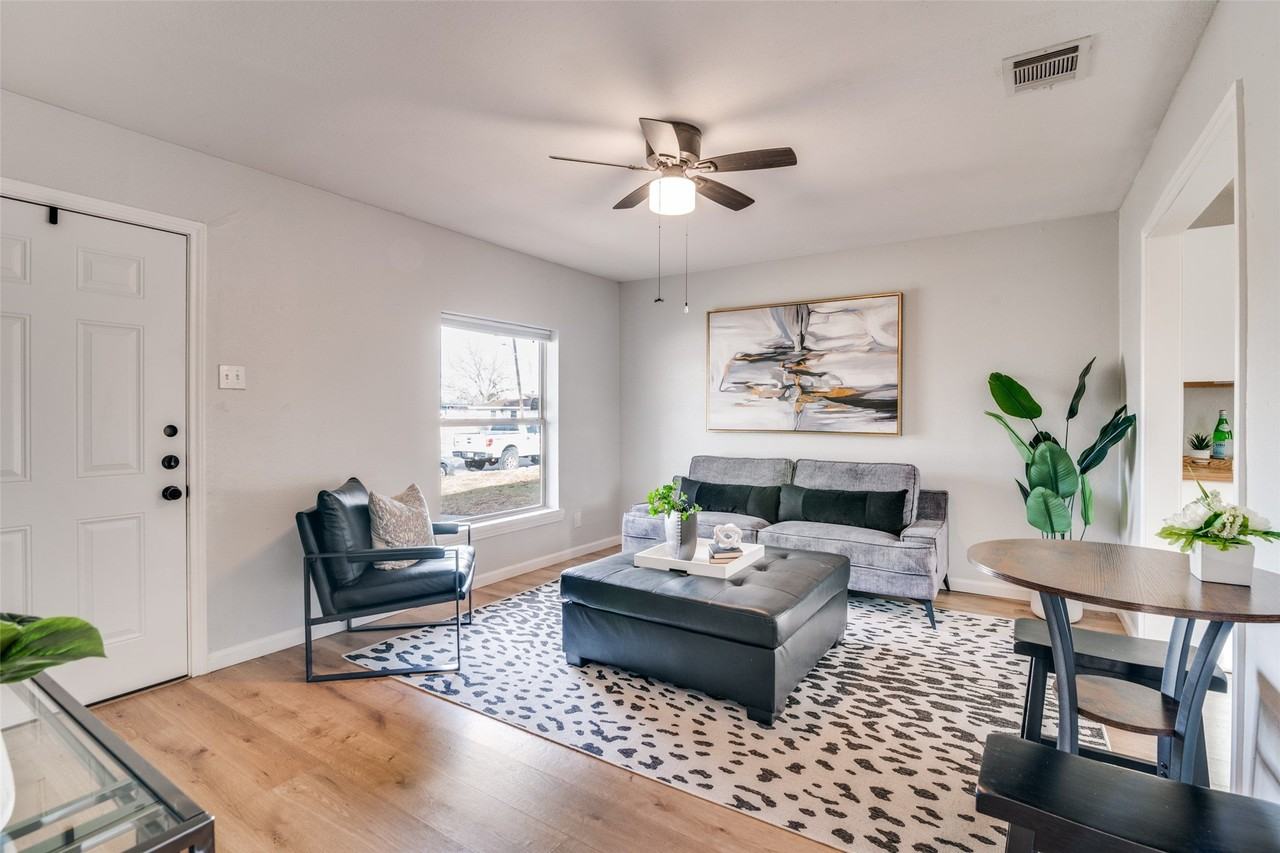 406 Freeman St - Photo 2 of 27
