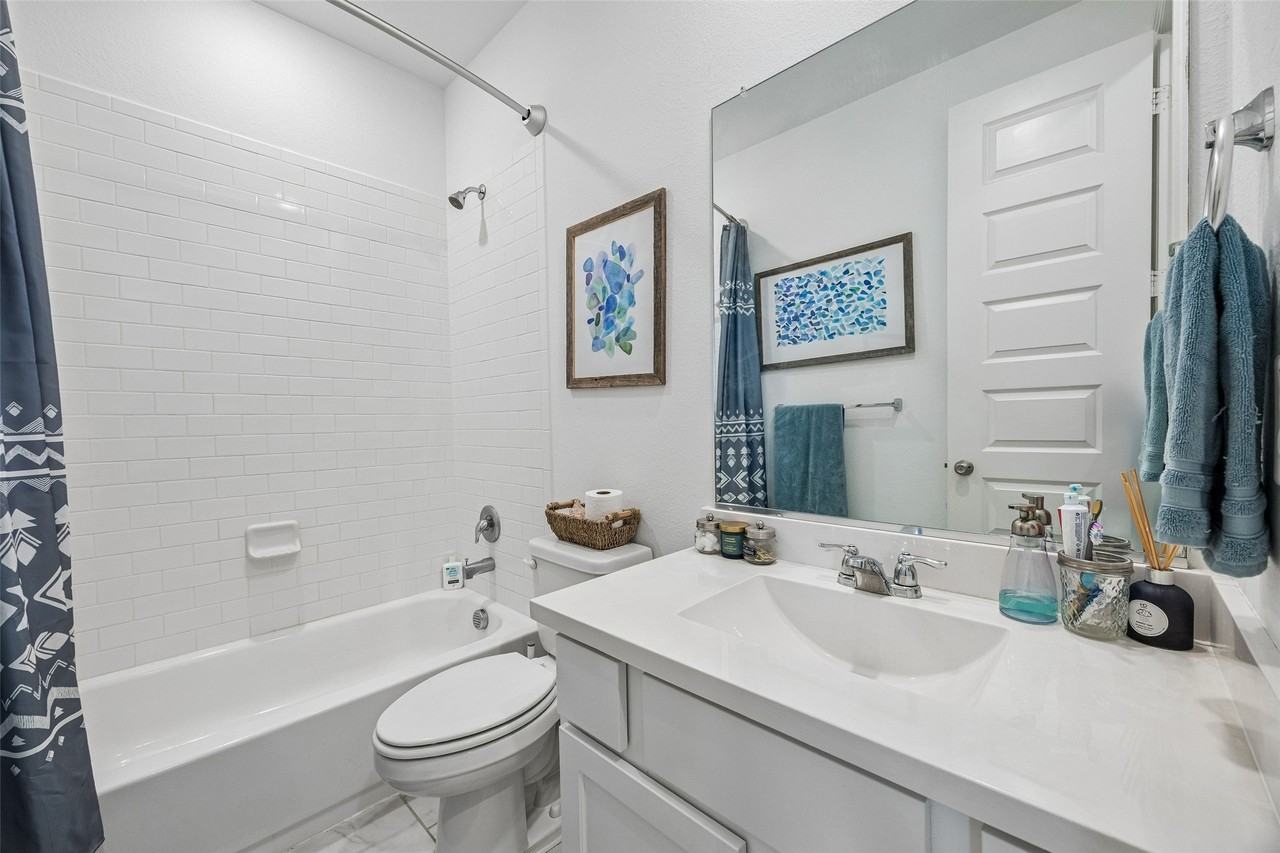 9421 Leisure Pace Ln - Photo 7 of 36