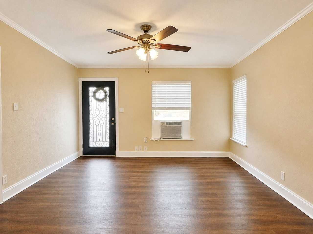 4236 Comanche St - Photo 2 of 21