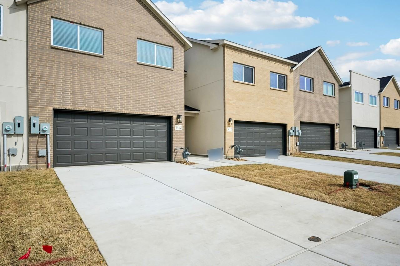 3505 Taas Dr #C3 - Photo 2 of 39