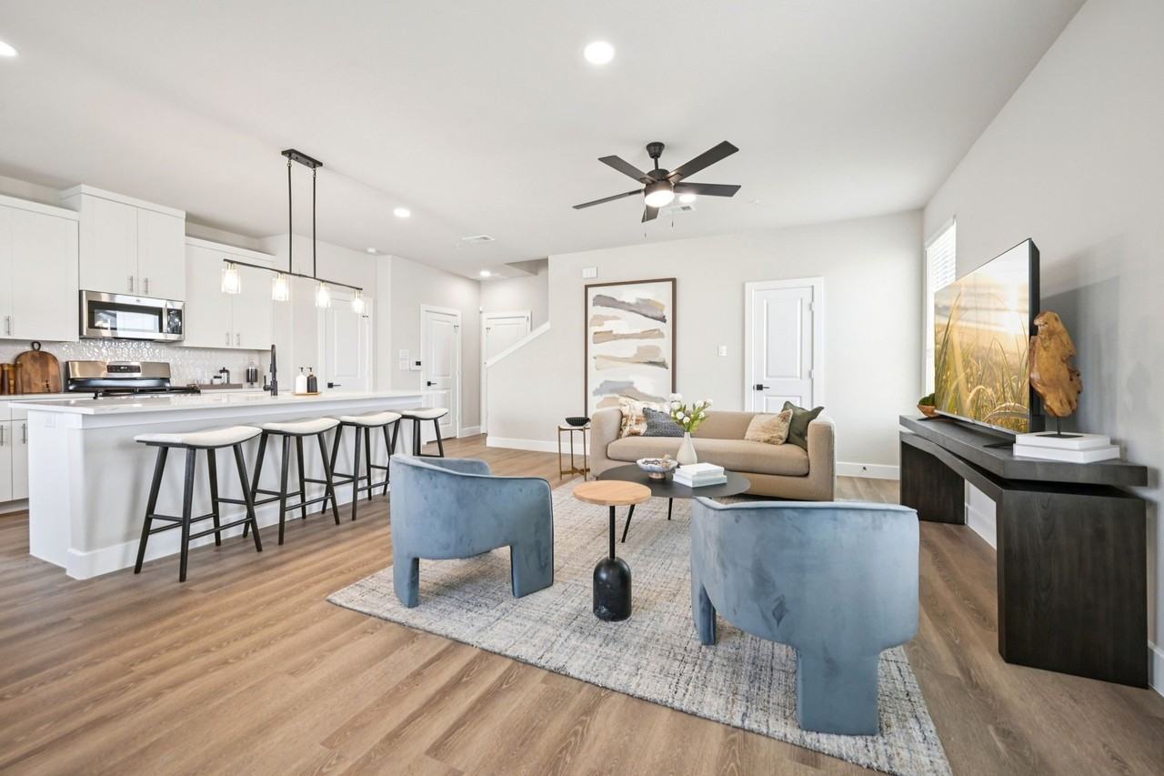 3505 Taas Dr #C3 - Photo 4 of 39