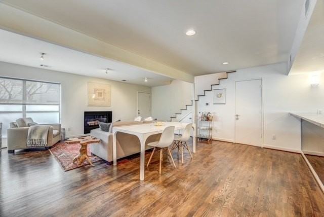 4122 Travis St #2 - Photo 7 of 19