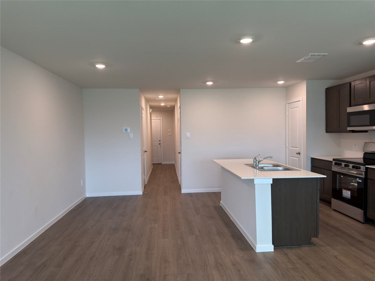 4489 Bonney Ave - Photo 5 of 18