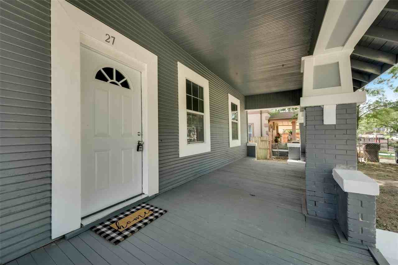 2721 Travis Ave - Photo 5 of 21