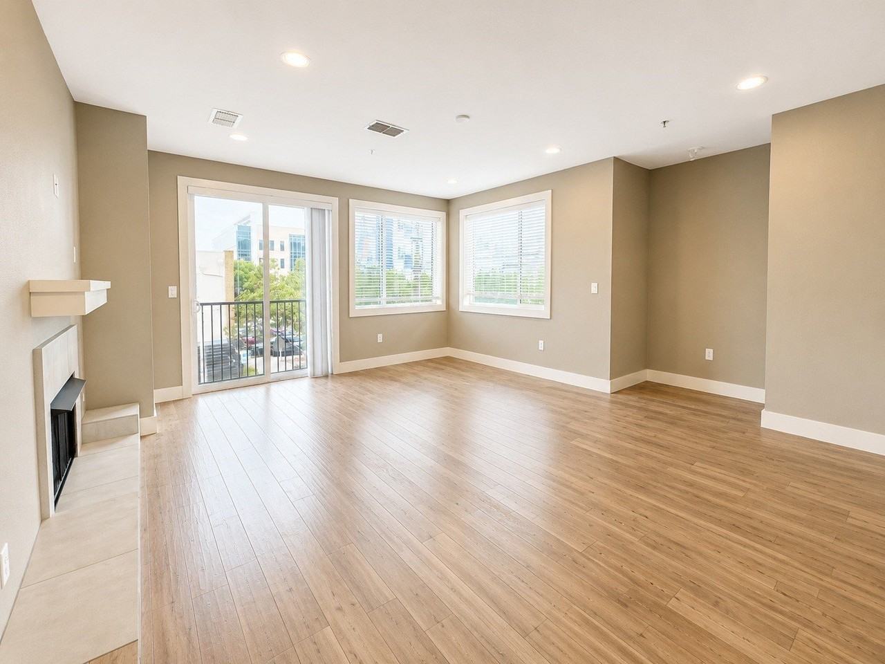 1320 May St #200 - Photo 7 of 22