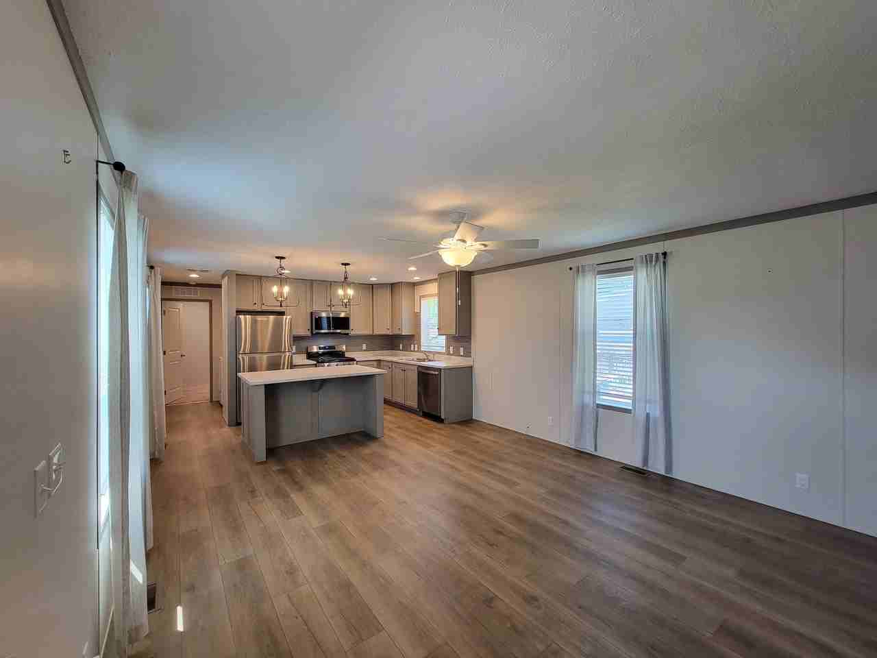9572 Anchor Dr #115 - Photo 5 of 18