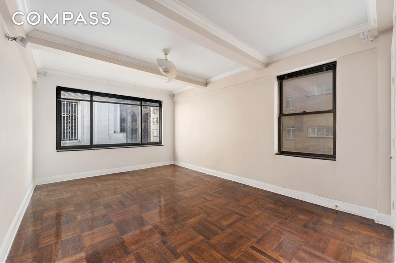 230 Central Park S #8F - Photo 4 of 6