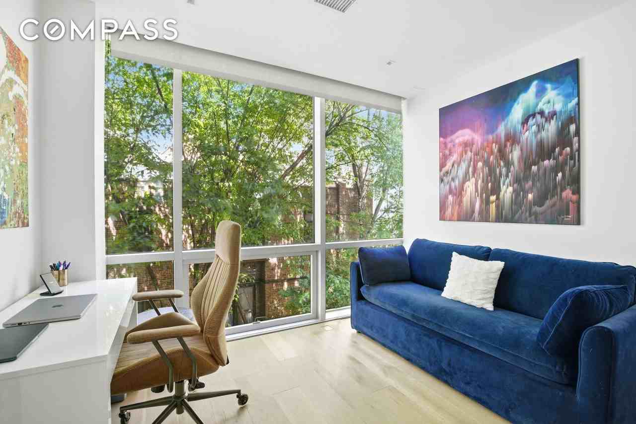 313 W 121st St #2 - Photo 6 of 11