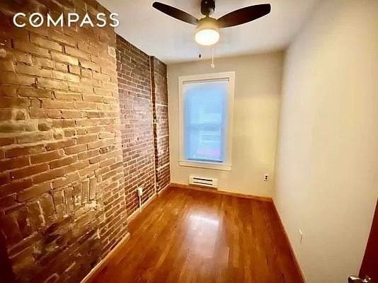 86 Court St #2 - Photo 6 of 7