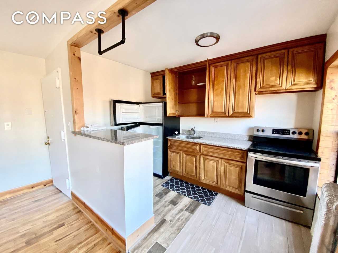 459 Putnam Ave #4 - Photo 5 of 12