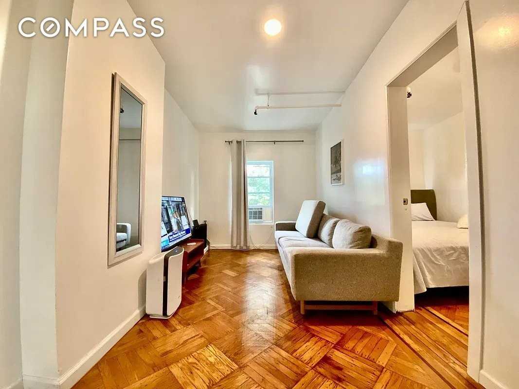 312 Decatur St #3 - Photo 3 of 6