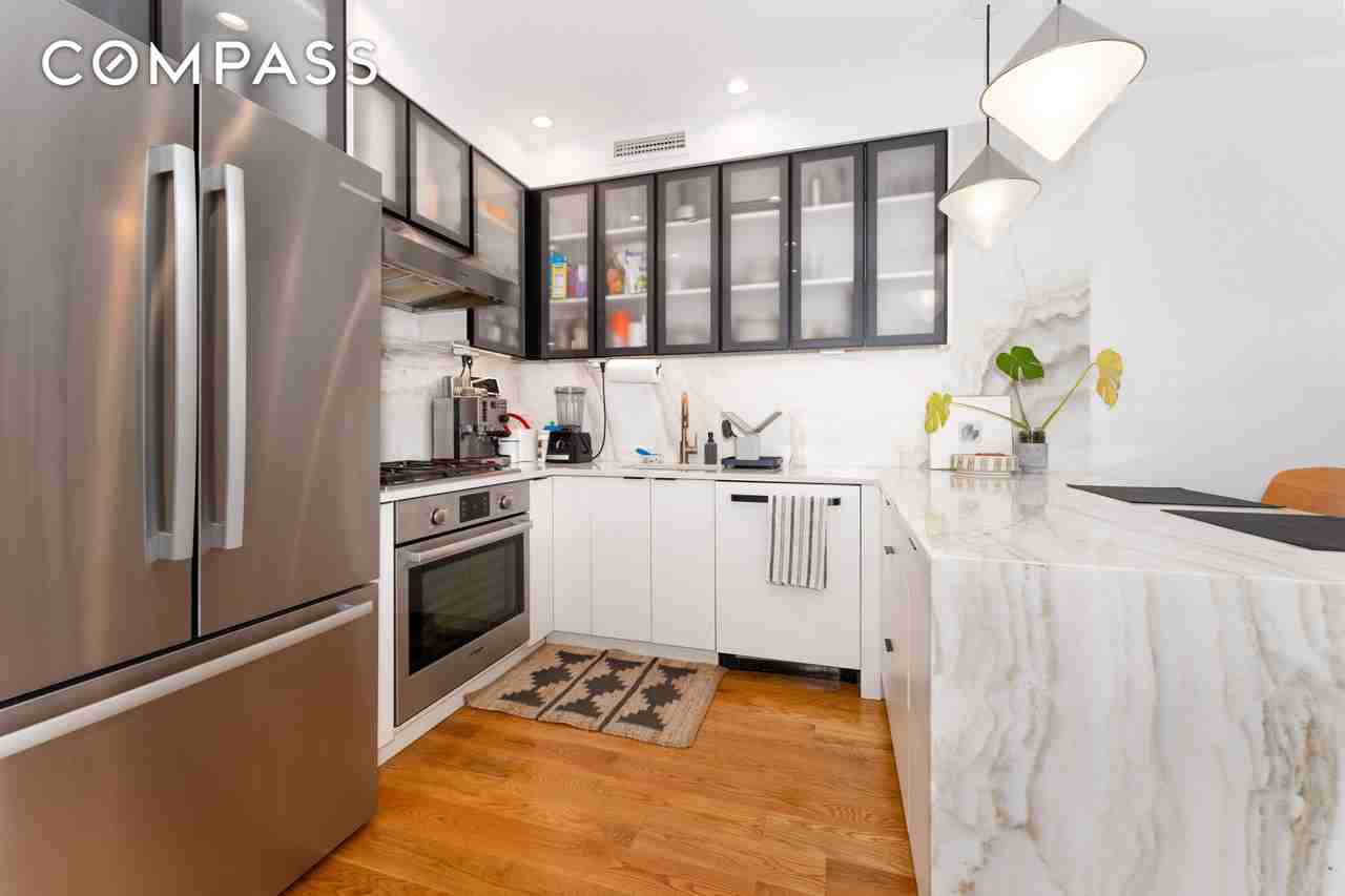 185 Putnam Ave #4 - Photo 5 of 10