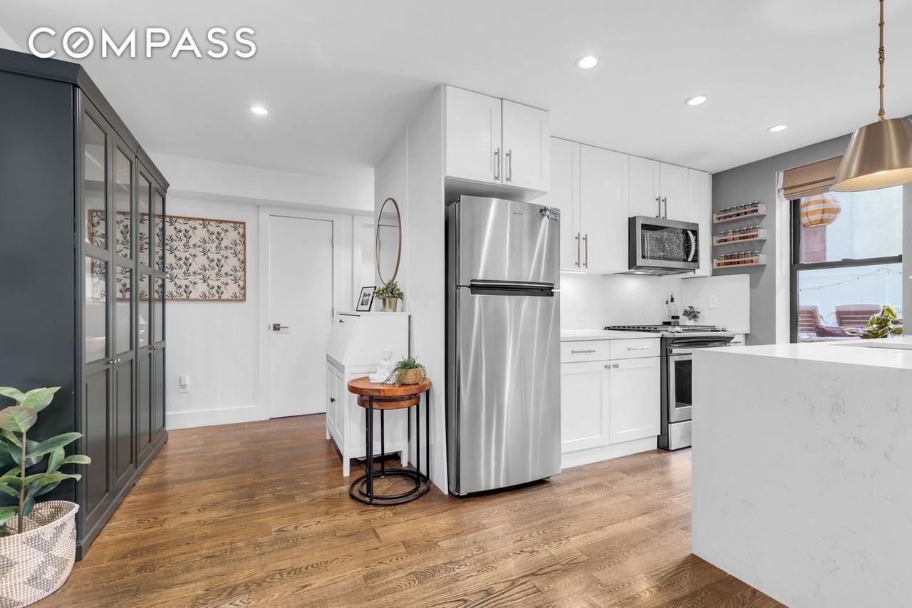 61 Martense St #1H - Photo 3 of 11