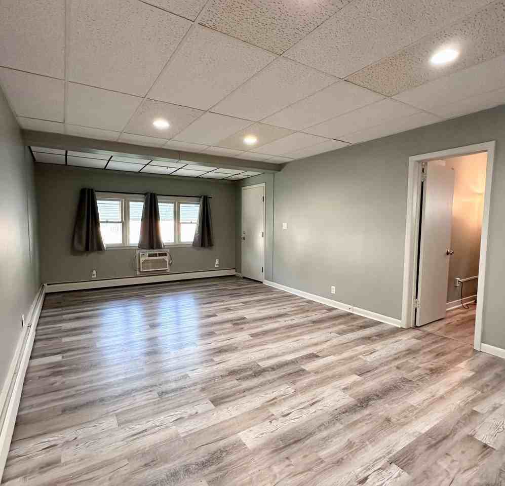 1800 7th Ave - Photo 6 of 15