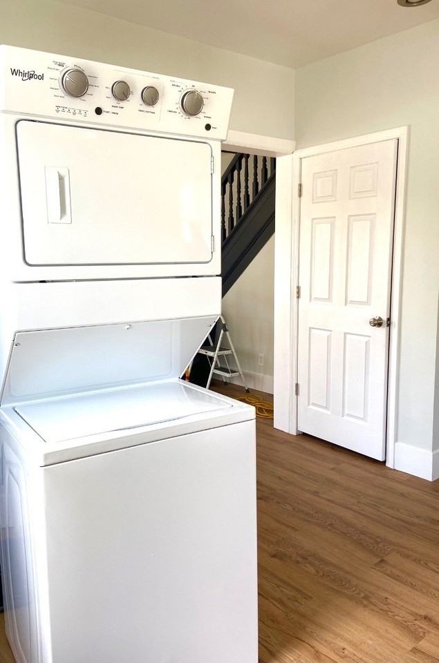 471 Carey Ave #1 - Photo 4 of 14