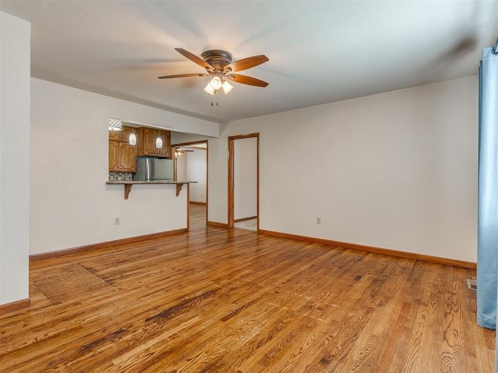 4701 N Peniel Ave - Photo 7 of 39