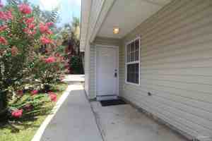 featured image of 601 N 61st Ave
